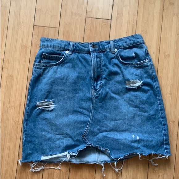We The Free Dresses & Skirts - We The Free - Distressed Denim Skirt - size 30